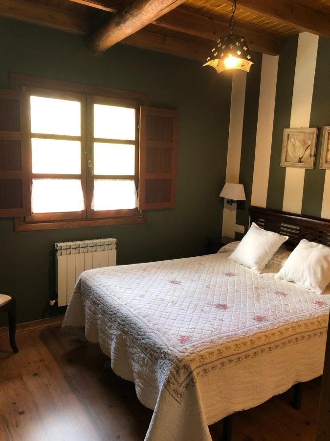Apartamentos Rurales Casona De Lolo Caunedo Luaran gambar